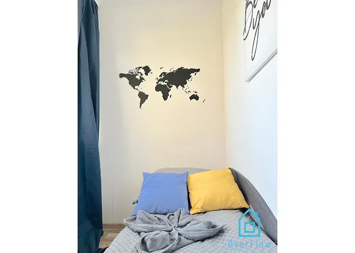 Dolce - 10 Minutes To Old Town & Seaside Homestay